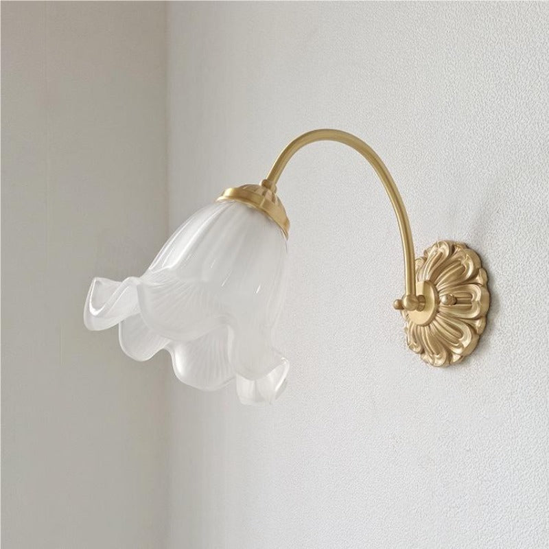 Arisha Retro LED Indoor Wall Lamp Gold Glass Flower-shaped Design Bedroom - Neutralighting