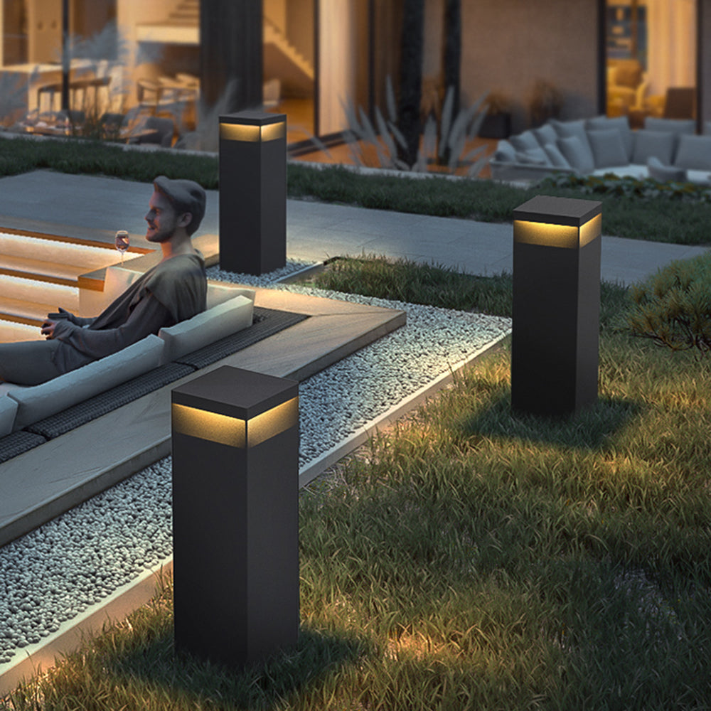 Ray Metal Rectangular Solar Outdoor Path Light, Black - Neutralighting