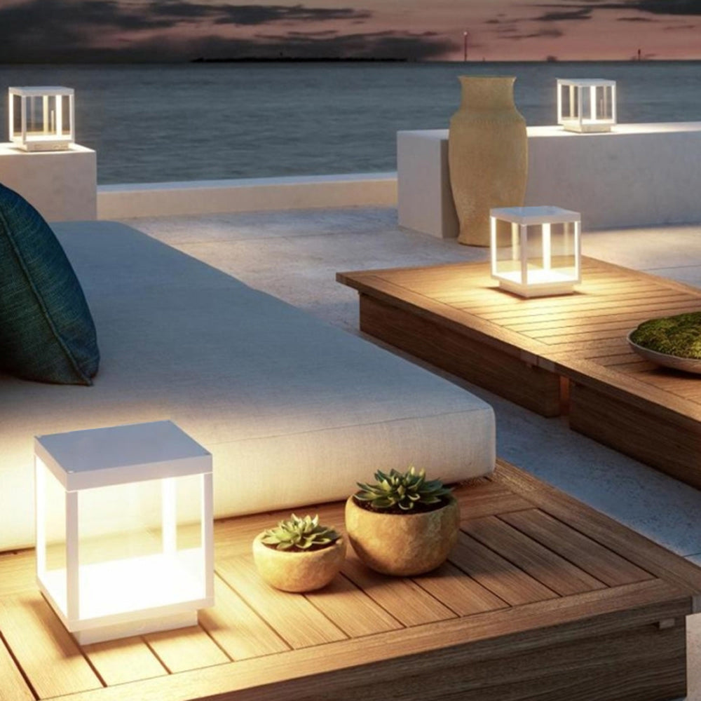 Ferra Contemporary Solar Rechargeable Outdoor Floor Lamp - Neutralighting