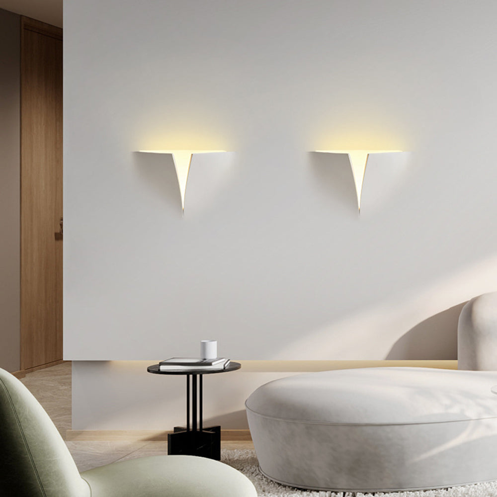 Aria Modern Recessed Metal/Plaster LED Wall Lamp, White - Neutralighting