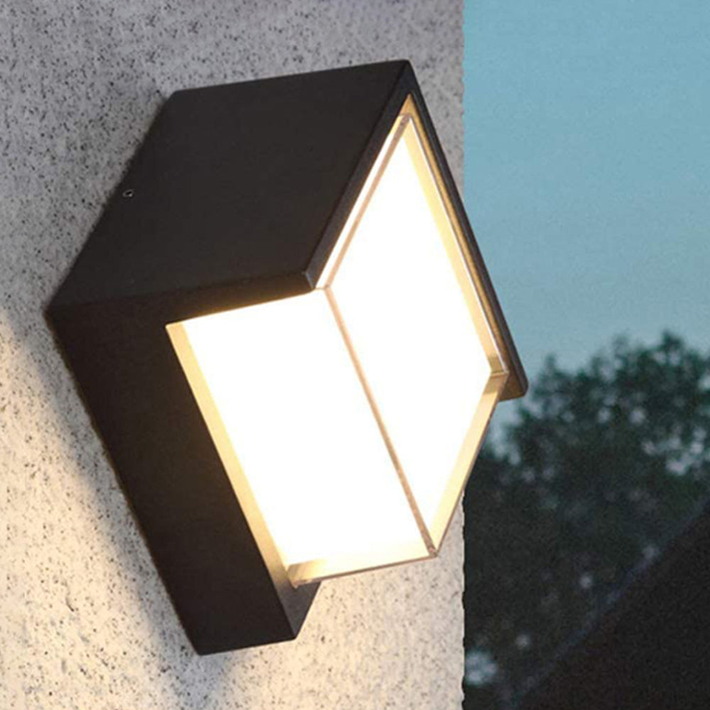 Ray Modern Square Metal Outdoor Wall Lamp Black White - Neutralighting