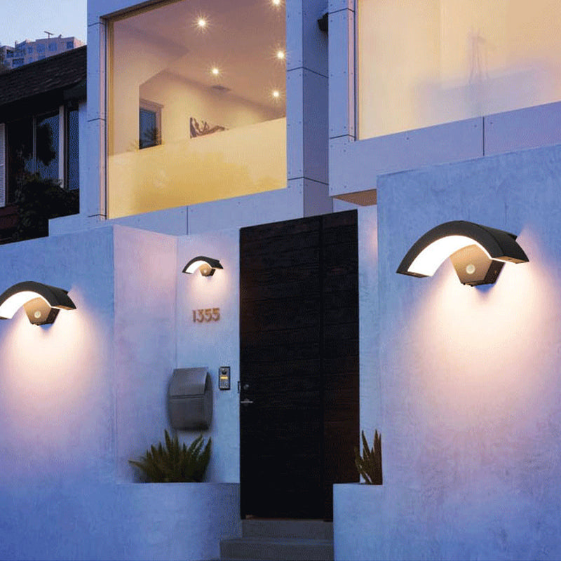 Elvon Nordic Arc Waterproof LED Outdoor Wall Lamp, Black - Neutralighting