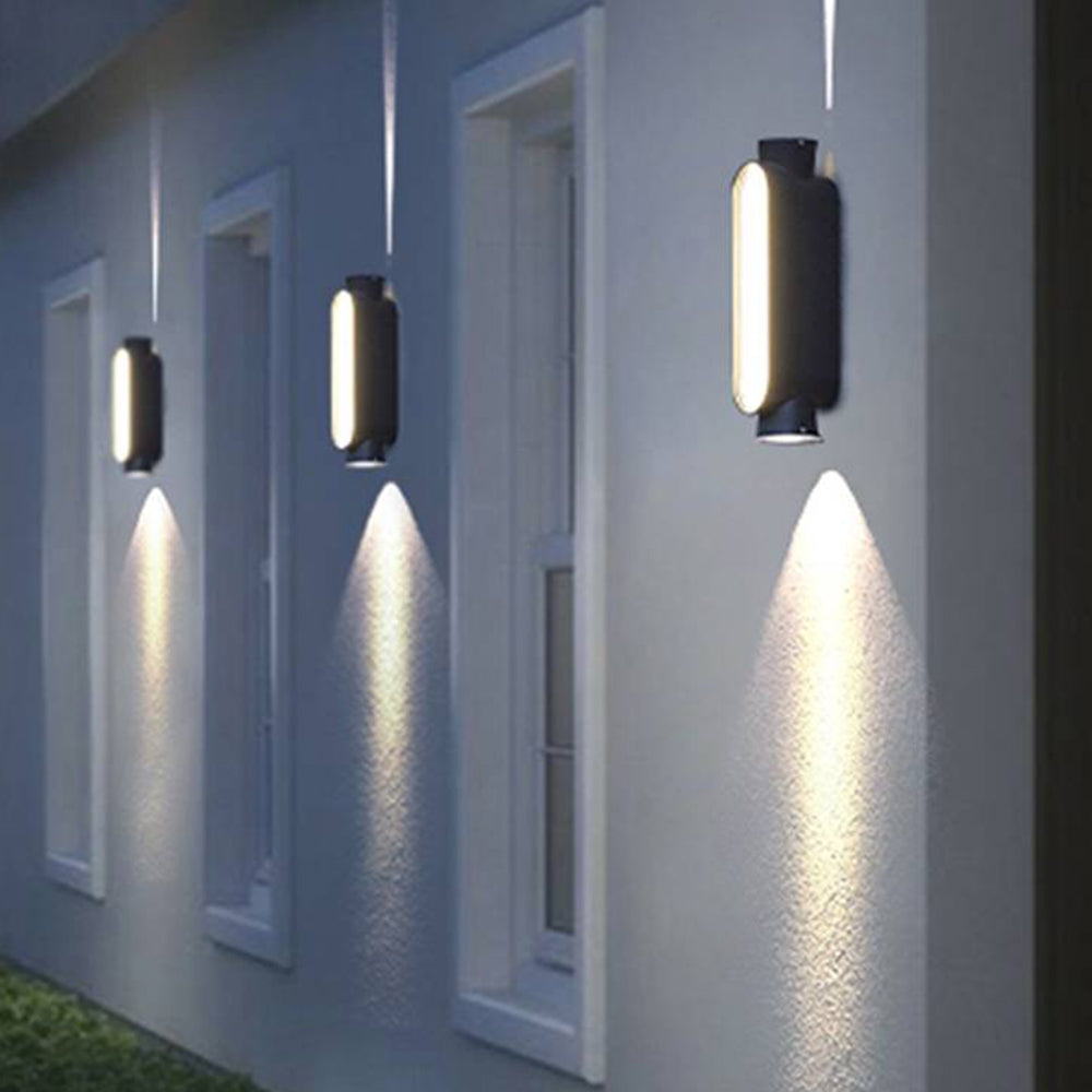 Ray Minimalist Up/Down Acrylic Outdoor Wall Lamp, Black/White - Neutralighting