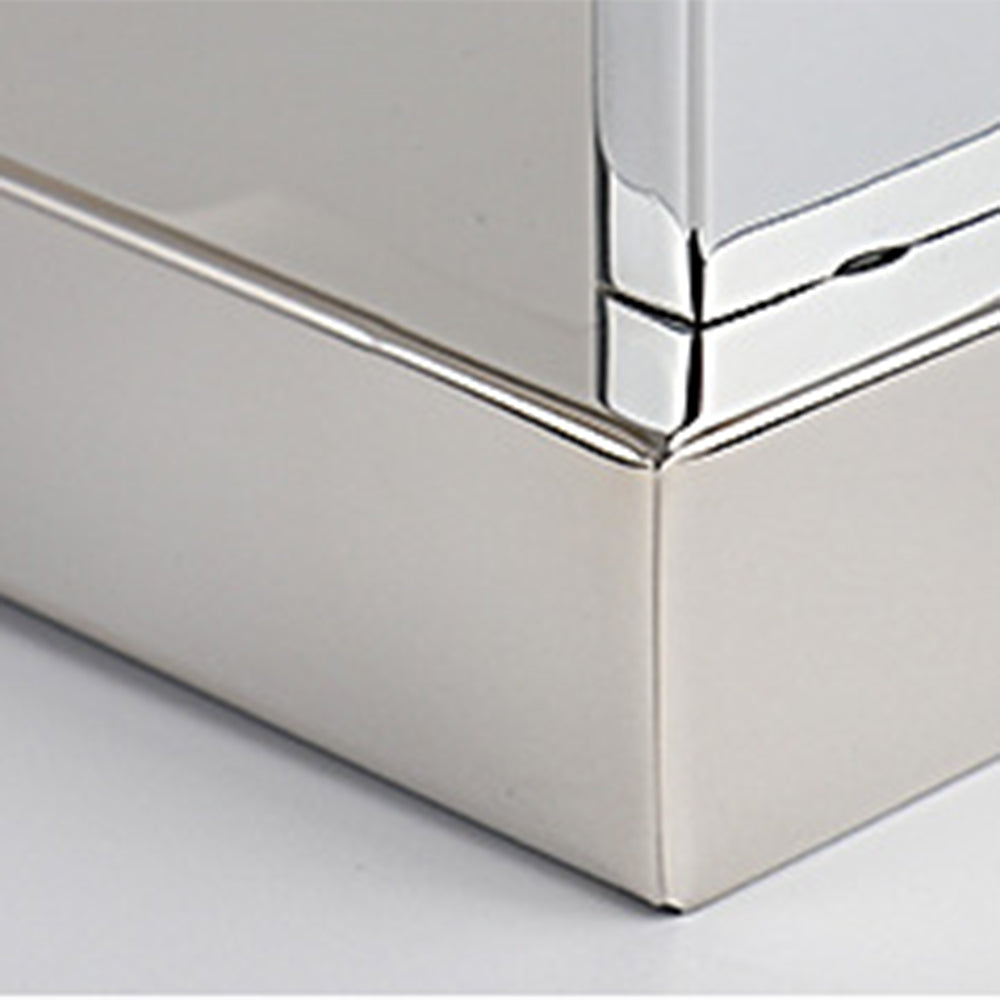Arisha Modern Square Metal/Acrylic Wall Lamp, Silver, Bathroom - Neutralighting