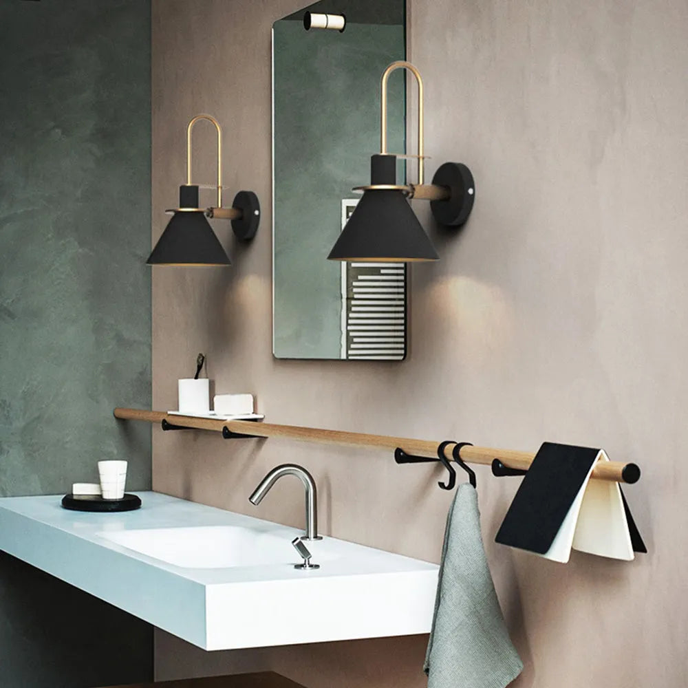 Valentina Vintage Horn Shape Metal Wall Lamp, Living room/Bedroom/Bathroom - Neutralighting