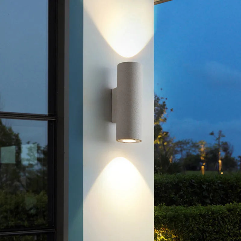 Ray Minimalist Cylindrical Double-headed Cement Outdoor Wall Lamp, Black/White - Neutralighting