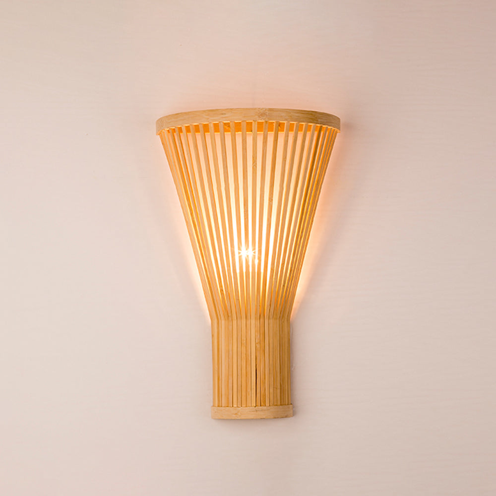 Muto Led Wall Mounted Bedside Lamp, Rattan/Acrylic, Bedroom - Neutralighting