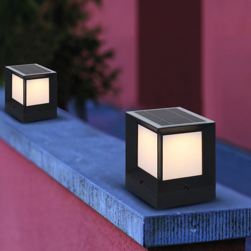 Ray Modern Simple Rectangle Metal Outdoor Floor Lamp, Black - Neutralighting