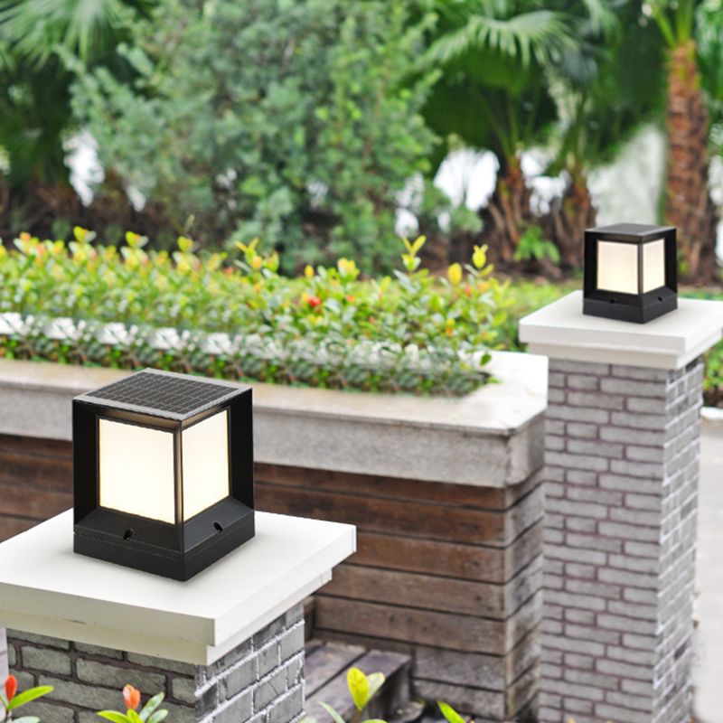 Ray Modern Simple Rectangle Metal Outdoor Floor Lamp, Black