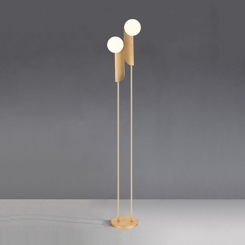 Salgado Minimalist Gold Floor Lamp, Metal, Living room - Neutralighting