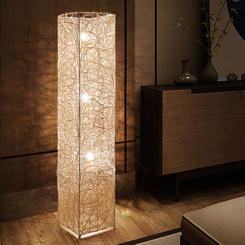 Ritta Retro Vase Wood Rattan Floor Lamp, White/Brown - Neutralighting