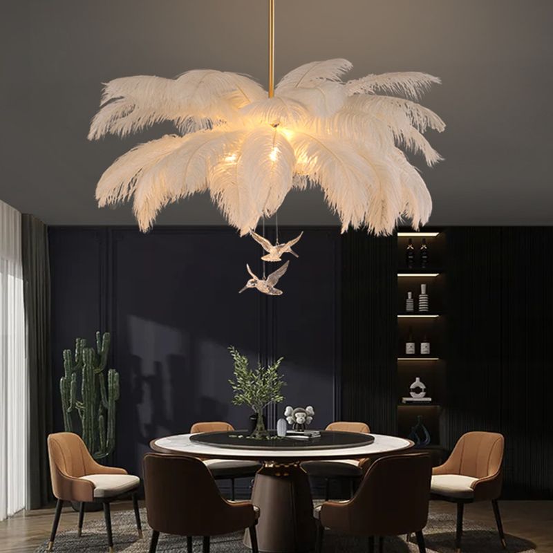 O'Moore Ostrich Contemporary Elegant Feather Chandelier, White - Neutralighting