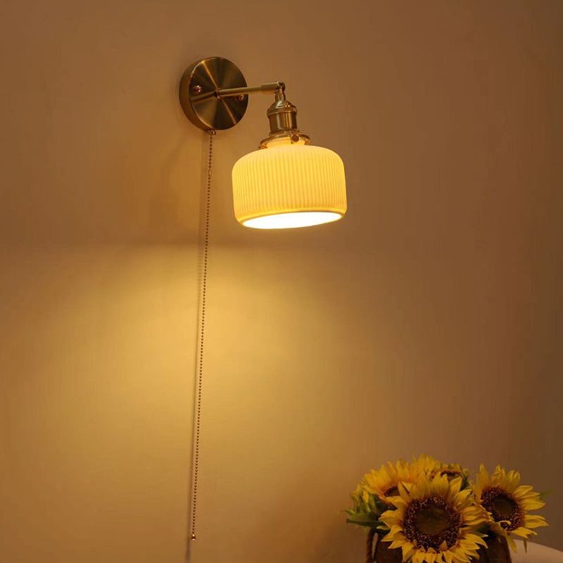 Arisha wrinkles Nordic Modern Dresser Wall Lamp - Neutralighting