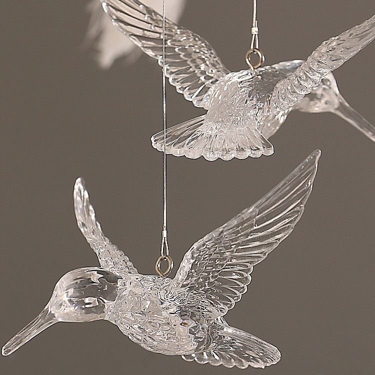 O'Moore Ostrich Contemporary Elegant Feather Chandelier, White - Neutralighting