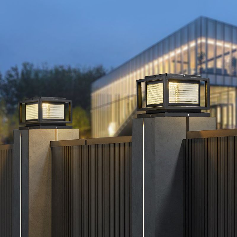 Ray Contemporary LED Rectangular Metal Outdoor Lamps, Black - Neutralighting