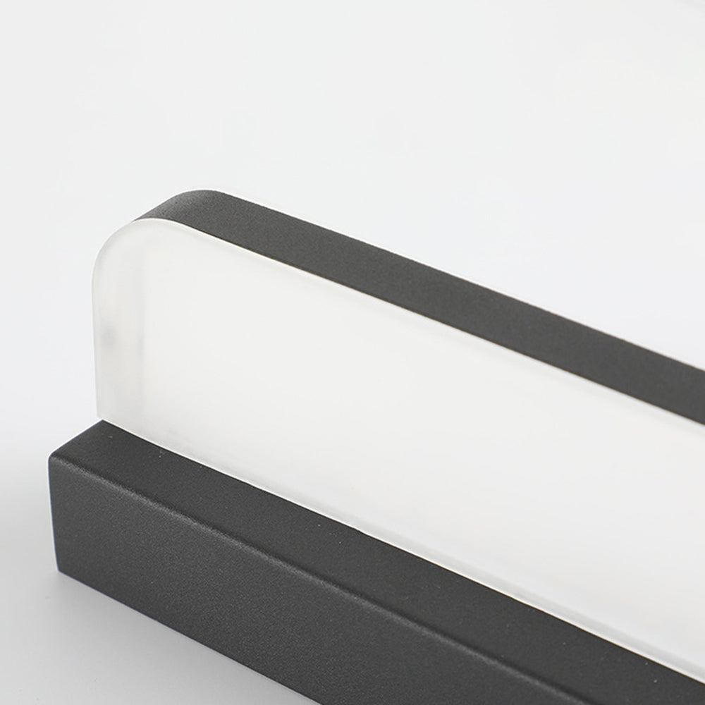 Arisha Wall Lamp Rectangular Modern, Acrylic Mirror, Black/White/Chrome/Gold, Bathroom - Neutralighting