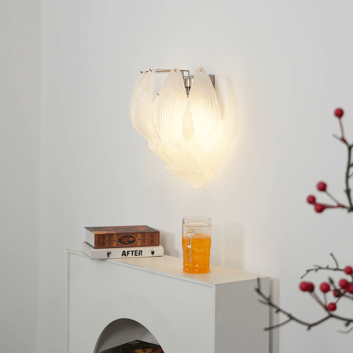 Aurora Wall Lamp Murano Glass Petal Frosted Cascading