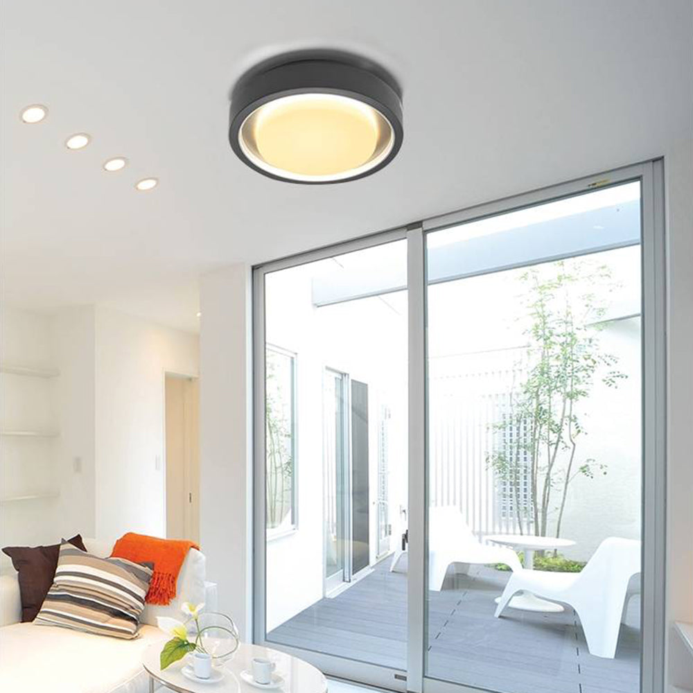 Ray Modern Circular Disc Shape Metal Outdoor Wall Lamp, Black - Neutralighting