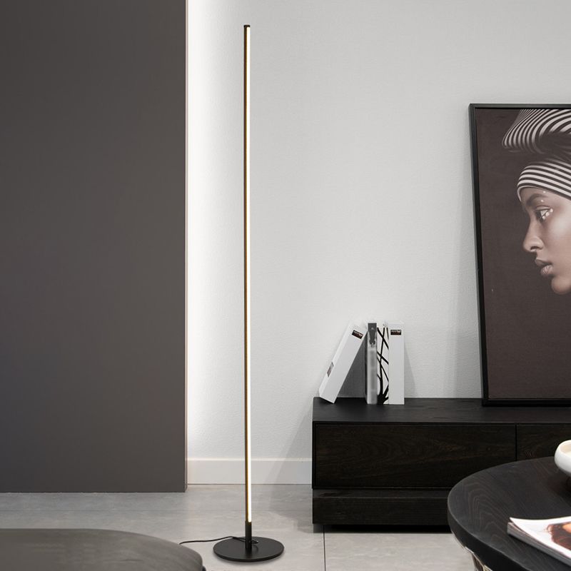 Mira Modern Minimalist Linear Floor Lamp - Neutralighting