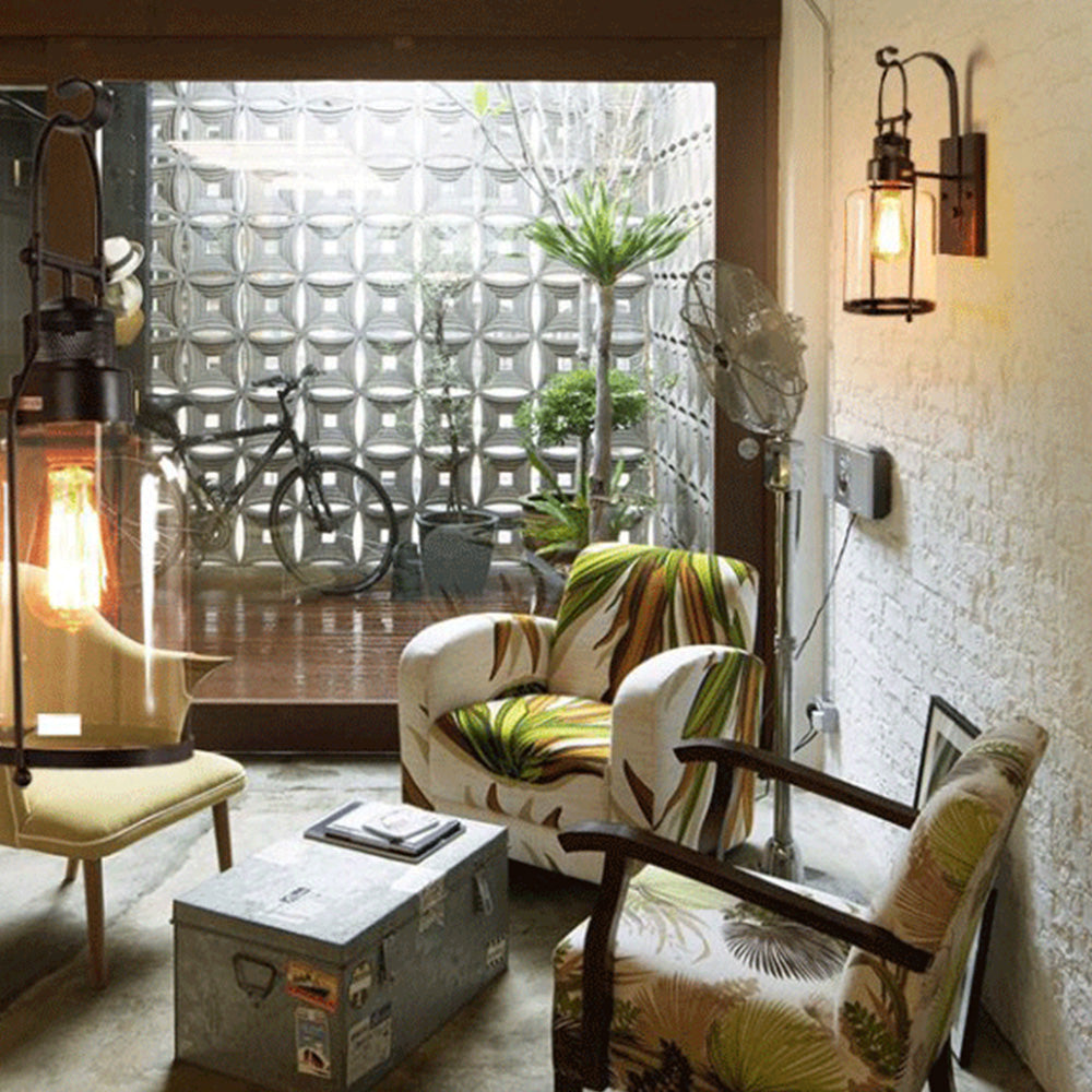 Silva Vintage Lantern Glass/Metal Wall Lamp, Black/Rusty - Neutralighting