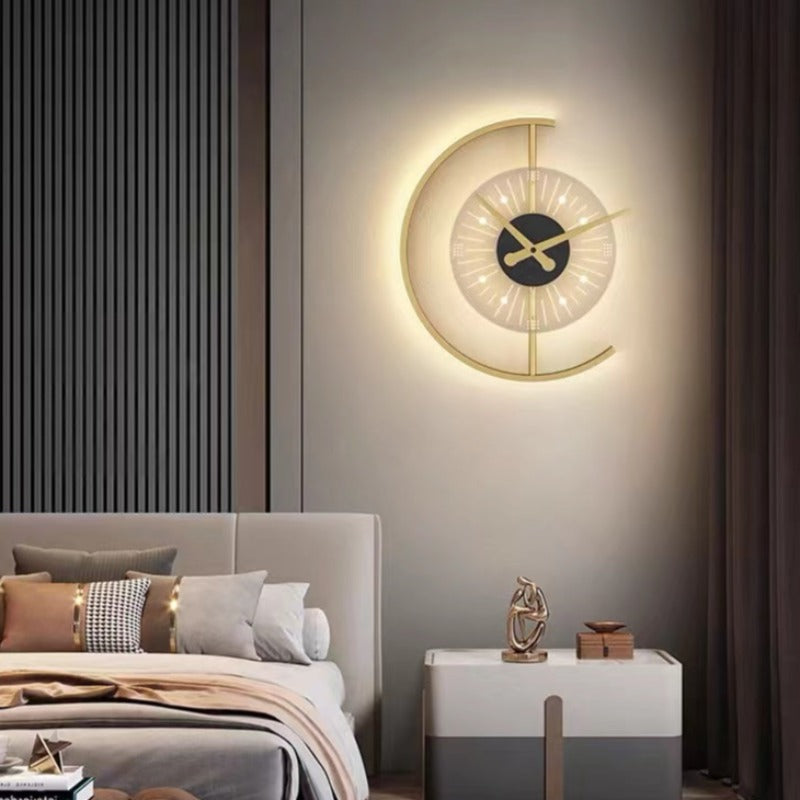 Arisha Modern Clock Metal/Acrylic LED Wall Lamp, Black/Gold - Neutralighting