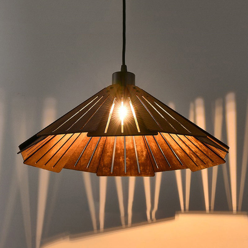 Arisha Retro Pendant Light, Metal & Wood - Neutralighting