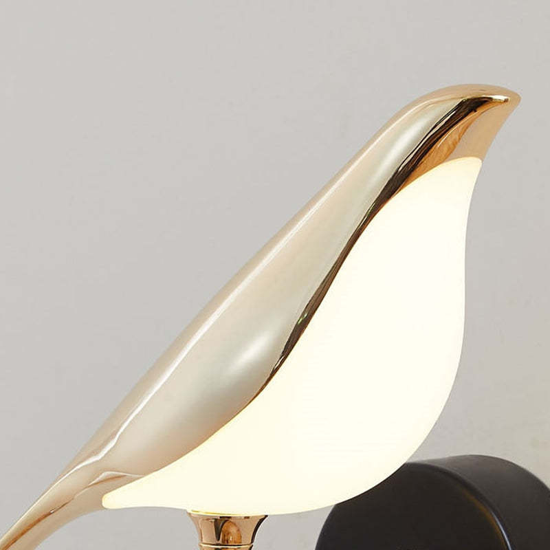Arisha Minimalist Magpie Bird Metal Wall Lamp, Bedroom - Neutralighting