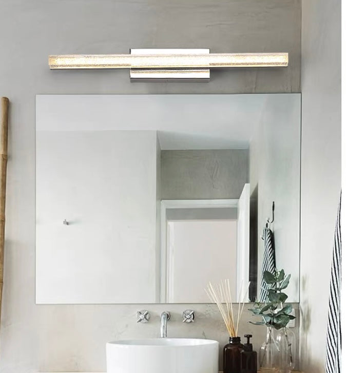 Arisha Modern Rectangular Metal Modern Wall Lamp, Silver - Neutralighting