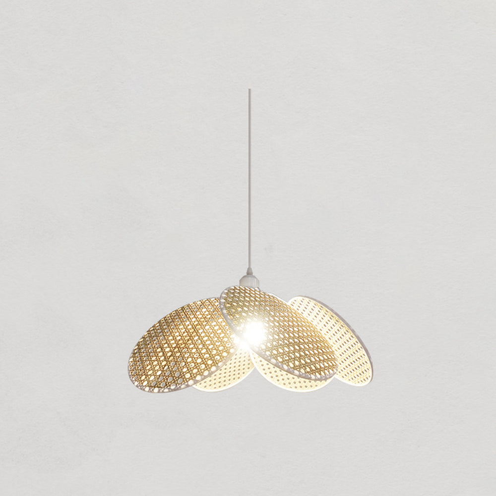 Ritta Willow weave Wabi Sabi Rattan Pendant Light, Black/White - Neutralighting