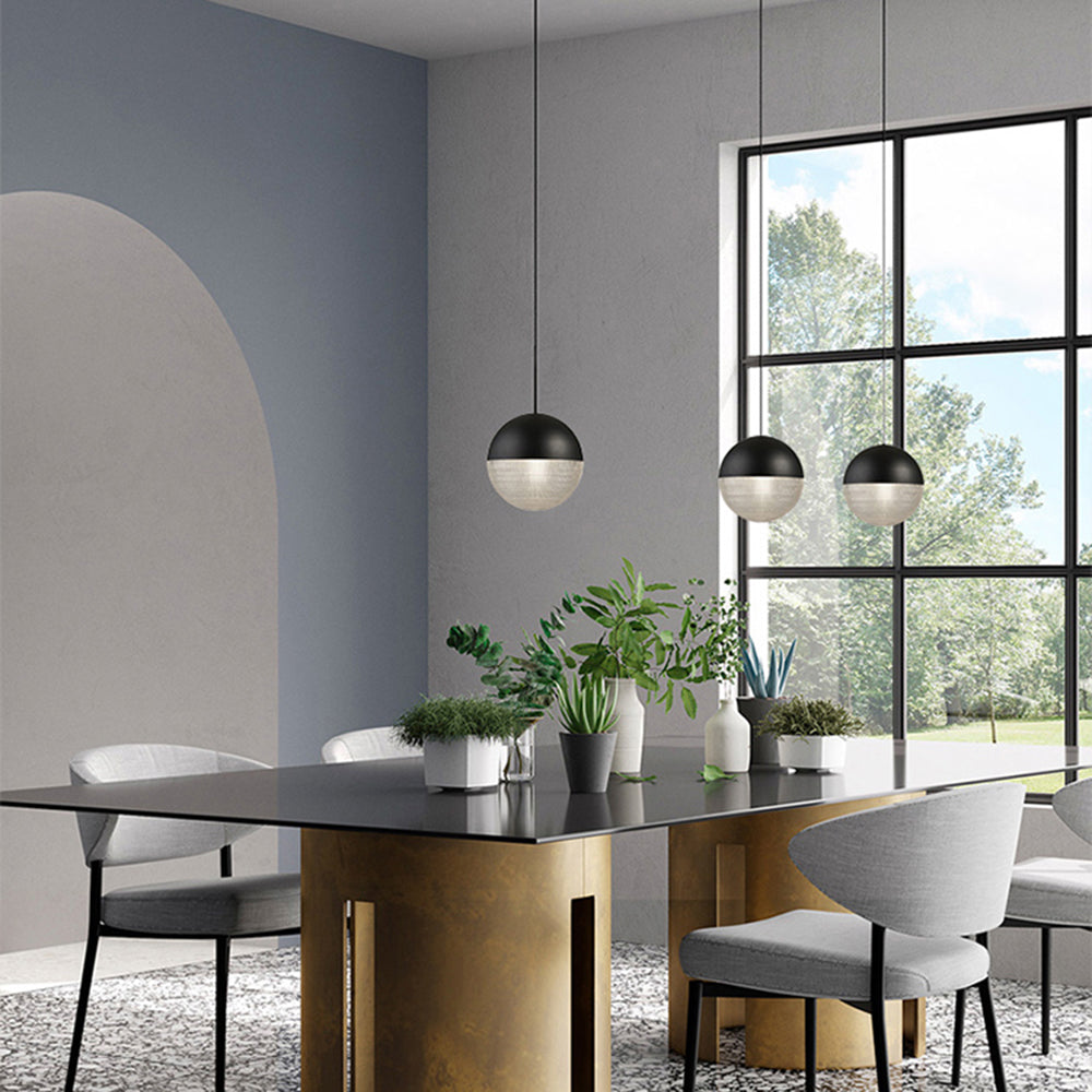 Valentina Vintage Pendant Light, Black & Gold - Neutralighting