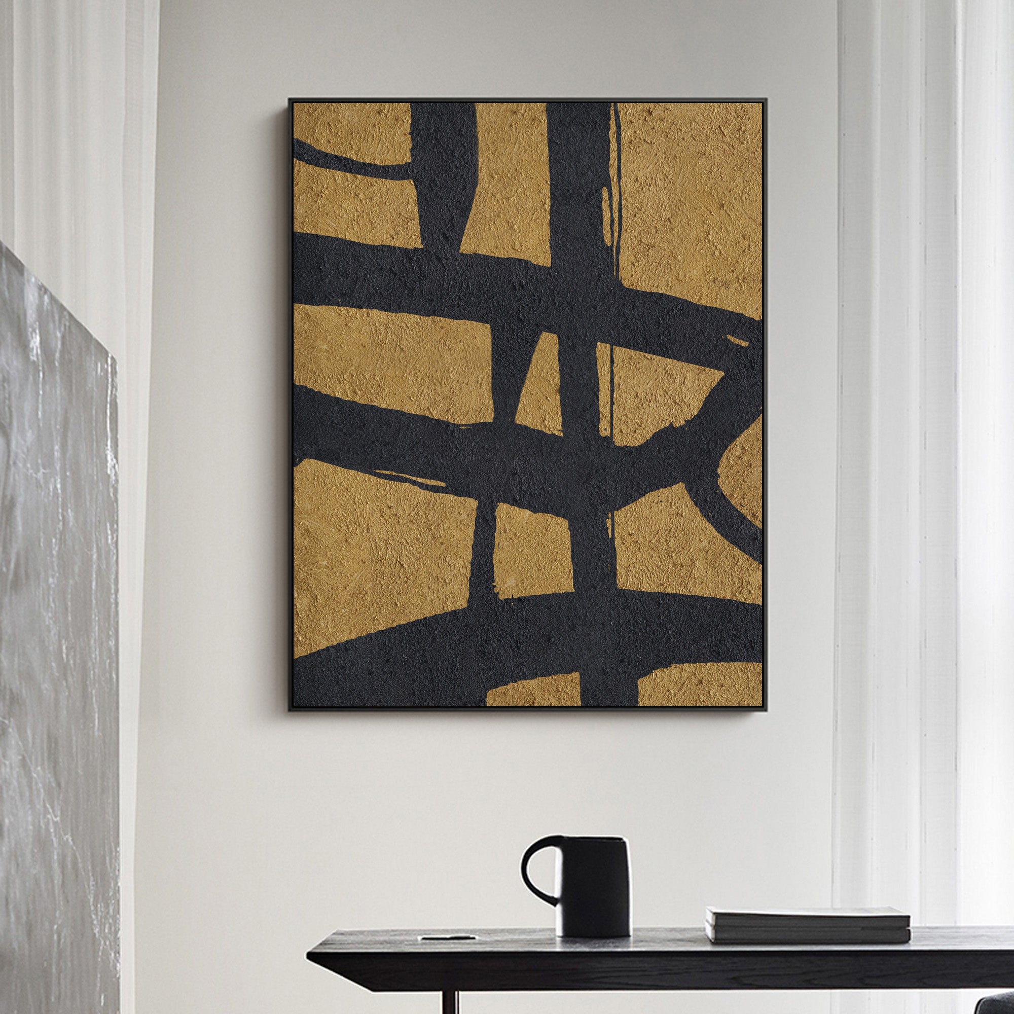 Gold‑Black Vertical Abstract Interwoven‑Line Coarse‑Textured Artwork