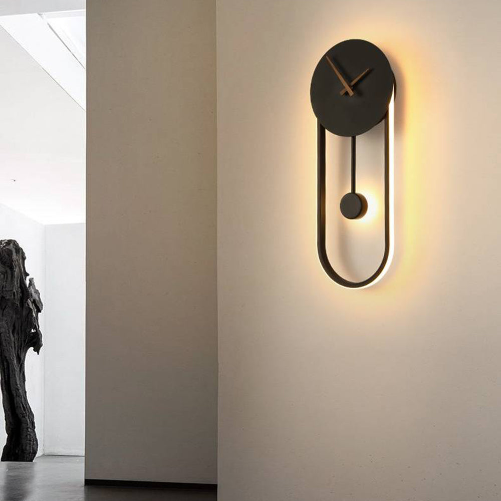 Arisha Nordic Clock Wall Lamp, Gold & Black - Neutralighting