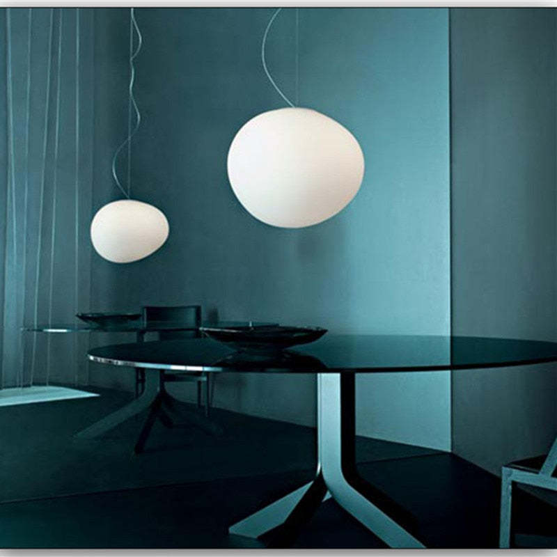 Elun Sleek Minimalist Floating Egg-shaped Glass Pendant Light - Neutralighting