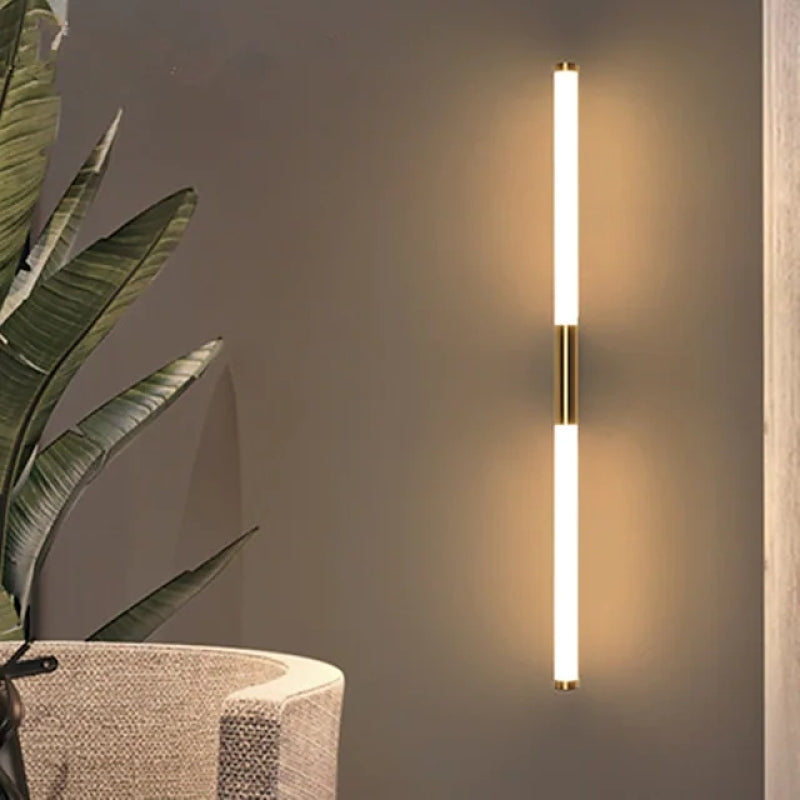 Moren Minimalist Linear Metal Wall Lamp, Gold - Neutralighting