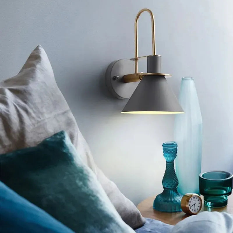 Valentina Vintage Horn Shape Metal Wall Lamp, Living room/Bedroom/Bathroom - Neutralighting