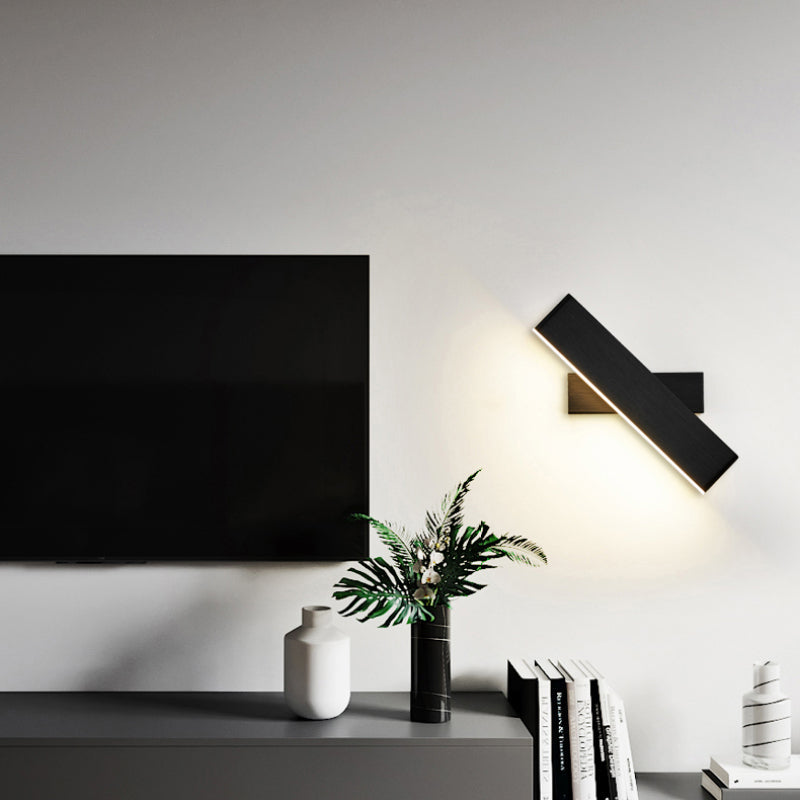 Kaya Rectangular Rotatable Wall Lamp - Neutralighting