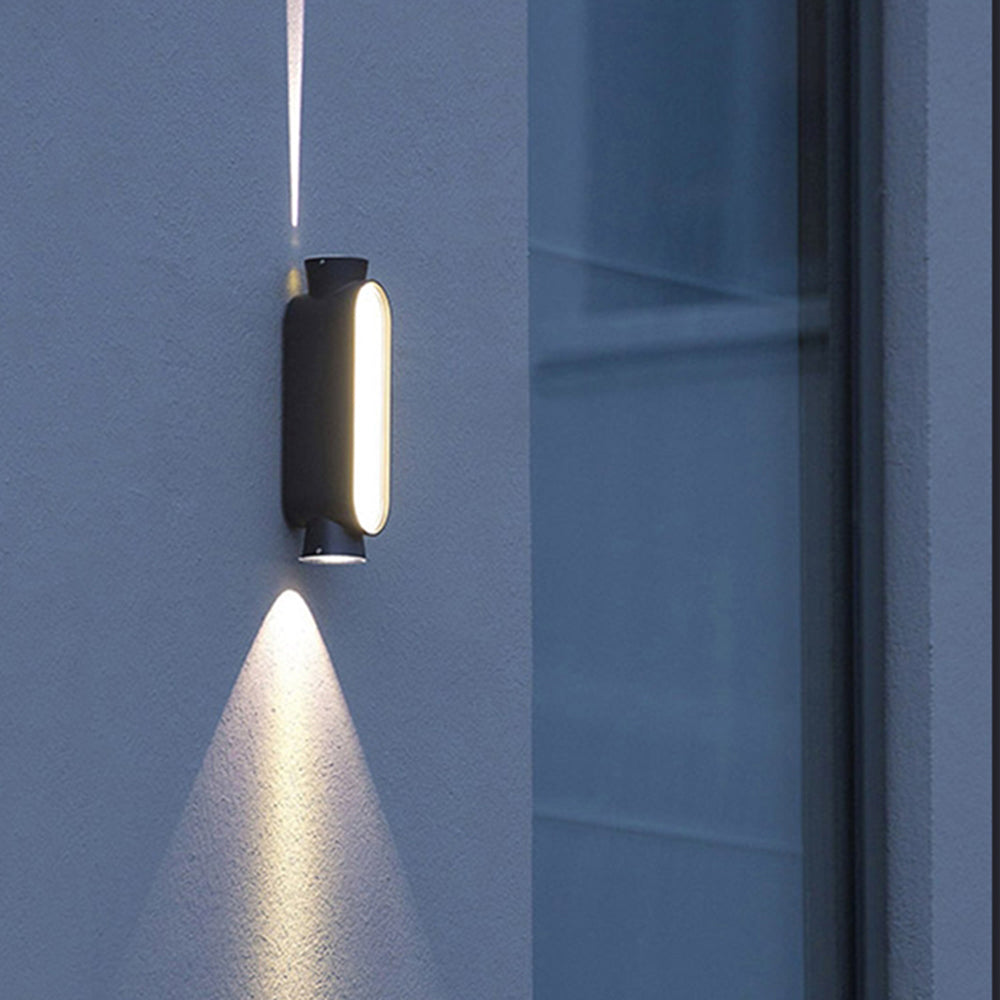 Ray Minimalist Up/Down Acrylic Outdoor Wall Lamp, Black/White - Neutralighting