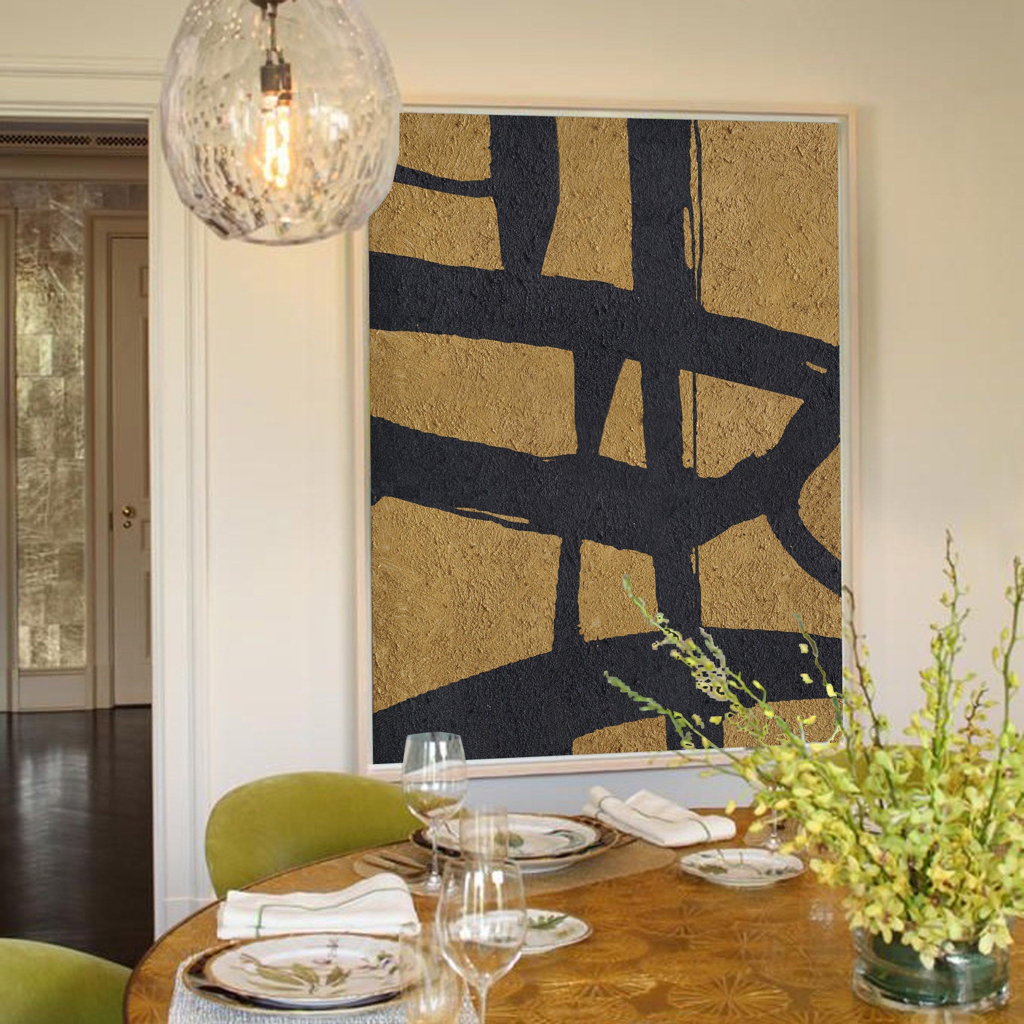 Gold‑Black Vertical Abstract Interwoven‑Line Coarse‑Textured Artwork