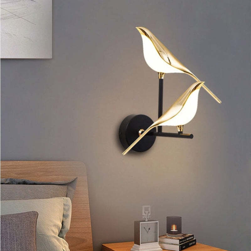 Arisha Minimalist Magpie Bird Metal Wall Lamp, Bedroom - Neutralighting