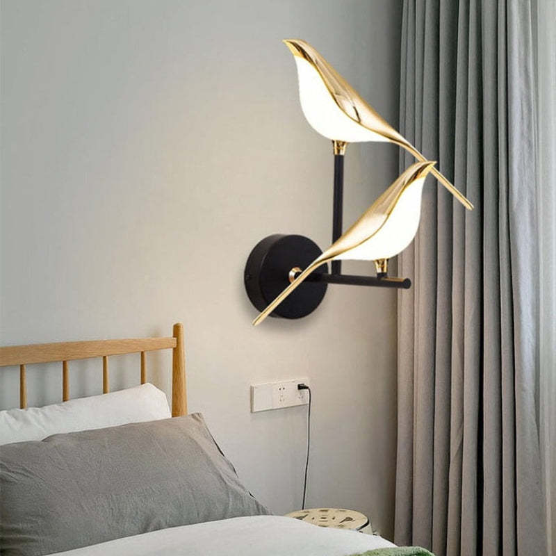 Arisha Minimalist Magpie Bird Metal Wall Lamp, Bedroom - Neutralighting