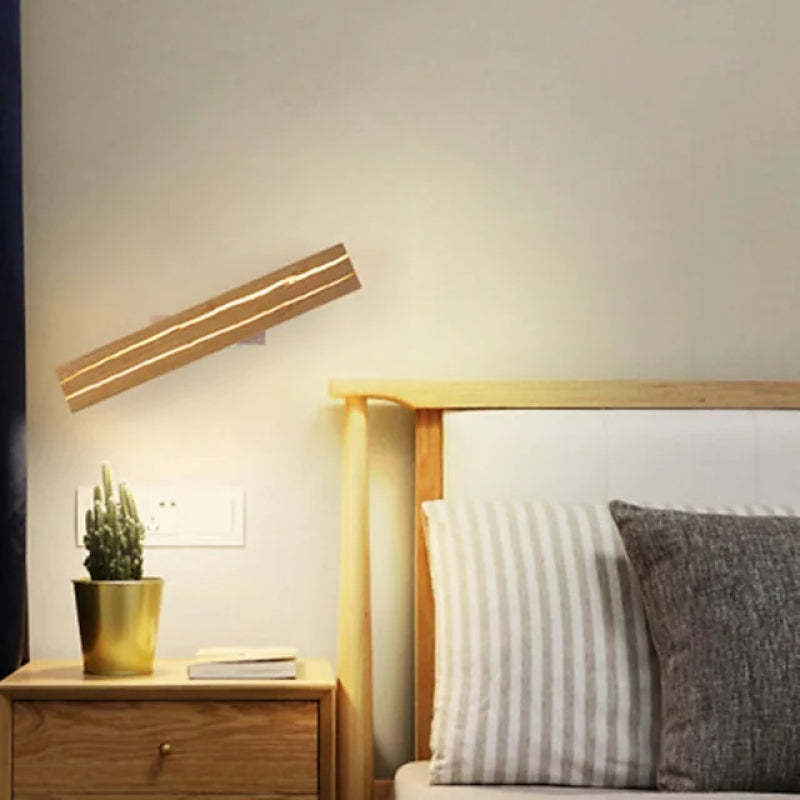 Muto Rotatable Crackle Nature Wood Board LED Wall Lamp - Neutralighting