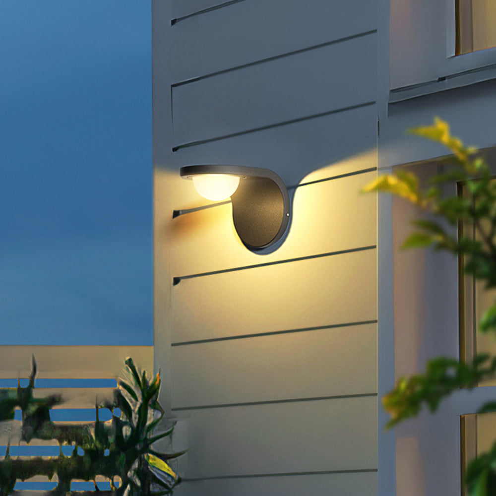 Ray Modern Arc Metal/Acrylic Solar Waterproof Adjustable Outdoor Wall Lamp, Black - Neutralighting