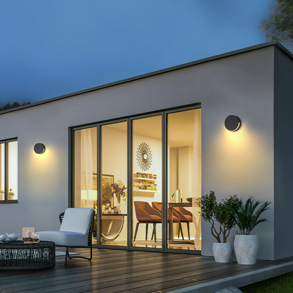Ray Modern Minimalist Round Metal/Glass Waterproof Outdoor Wall Lamp, Black - Neutralighting