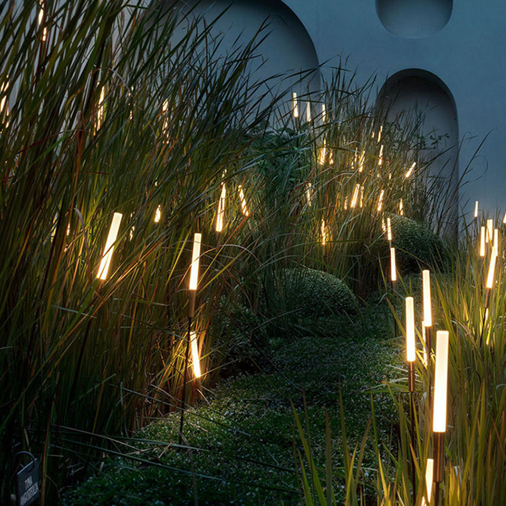 Ray Modern Metal Reed Solar Outdoor Black Post Light - Neutralighting