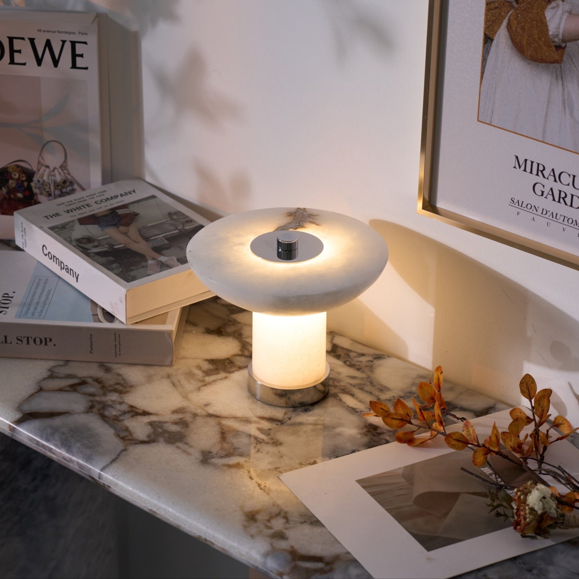 Eurnoran Mushroom Shaped Alabaster Table Lamp - Neutralighting
