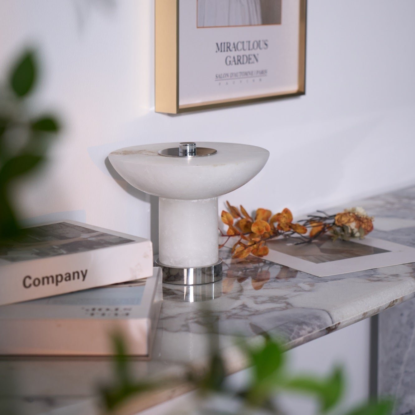 Eurnoran Mushroom Shaped Alabaster Table Lamp - Neutralighting