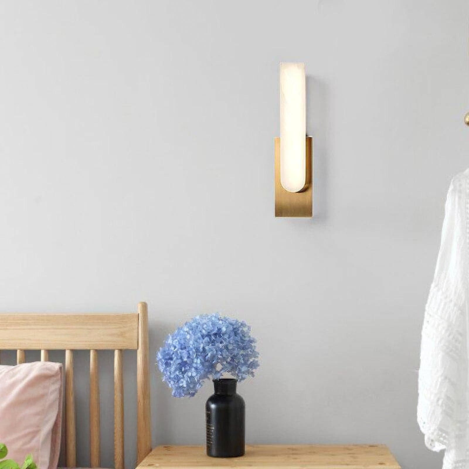 Agatha Wall Lamp U-Shaped LED - Neutralighting