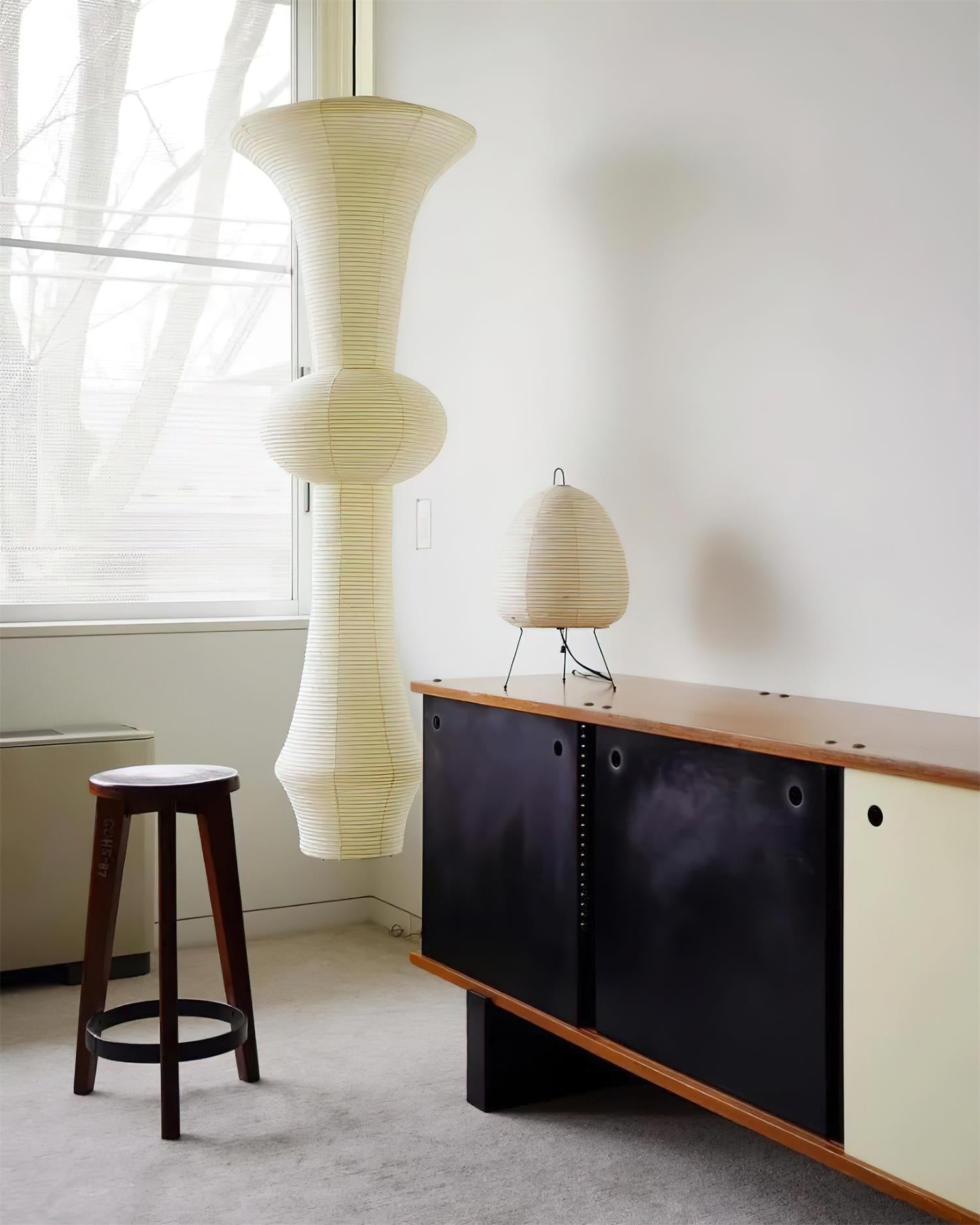 Zyora Sculptural Paper Pendant Lamp - Neutralighting