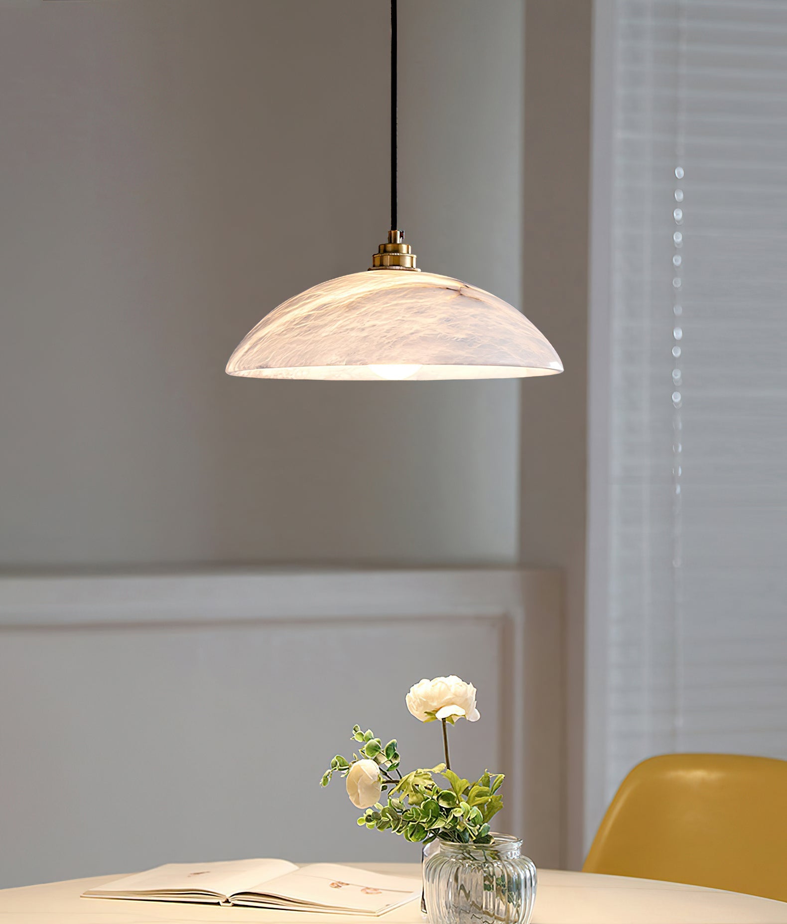 Ljomuvyd Individual Creativity Dome Alabaster Pendant Light - Neutralighting