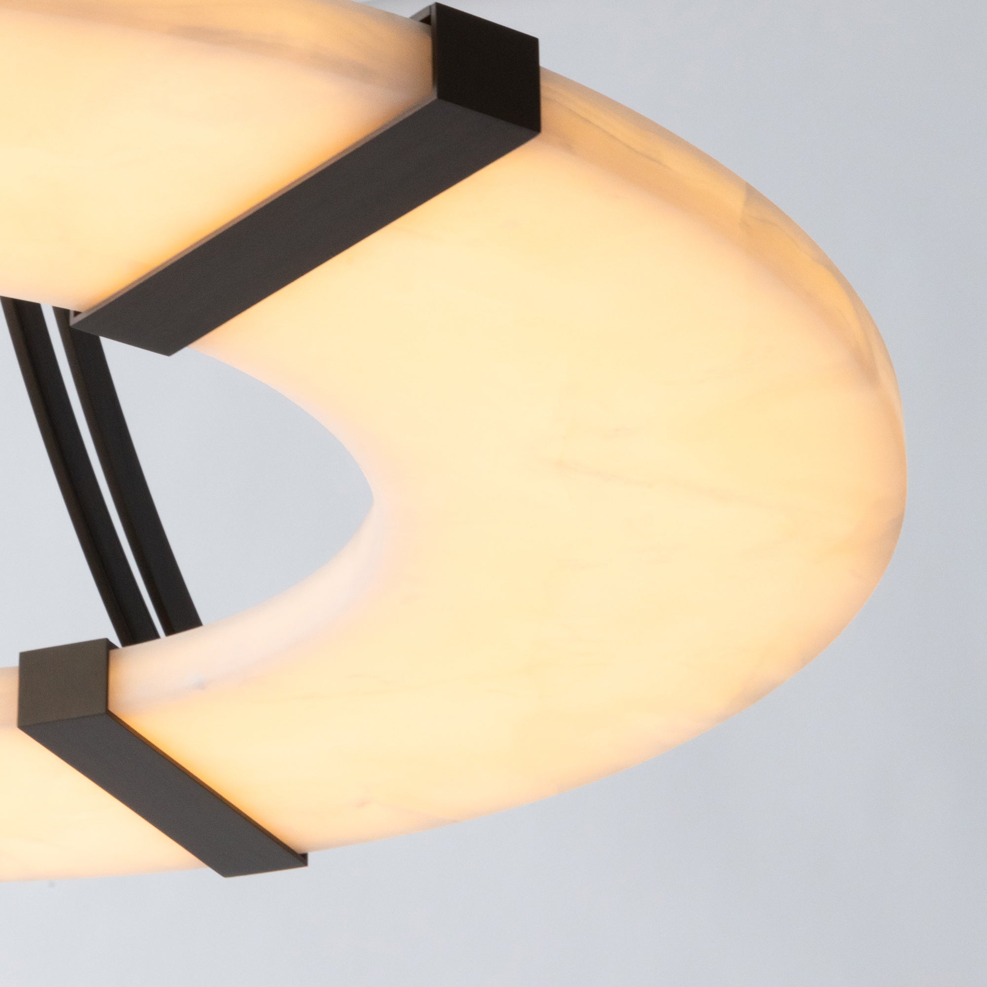 Althea Alabaster Ring Pendant Light Chandelier - Neutralighting